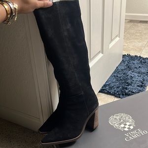 Black Vince Camuto boots
